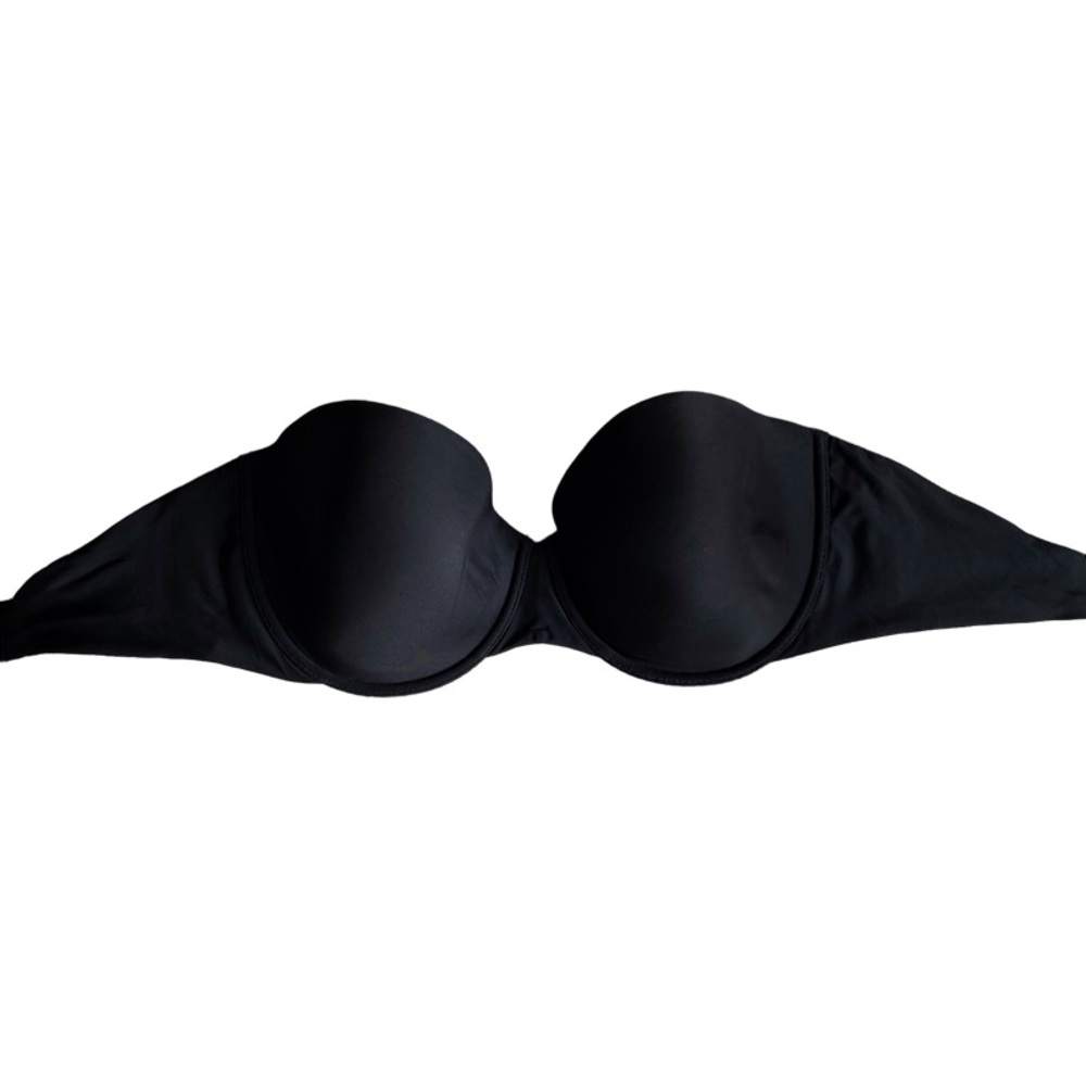 The lined strapless bra
